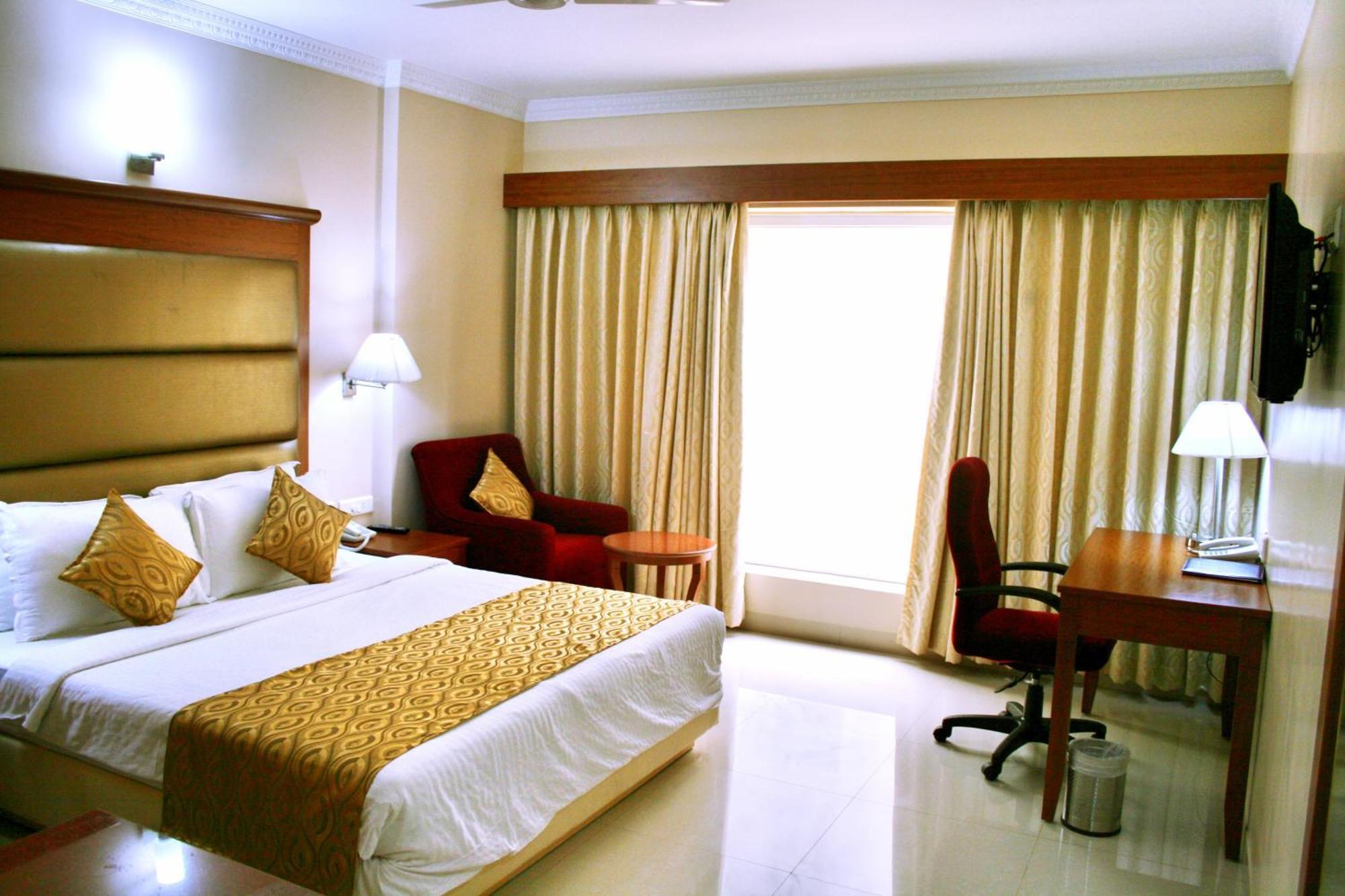 Hotel Raj Park- Hill View Tirupati Exterior foto