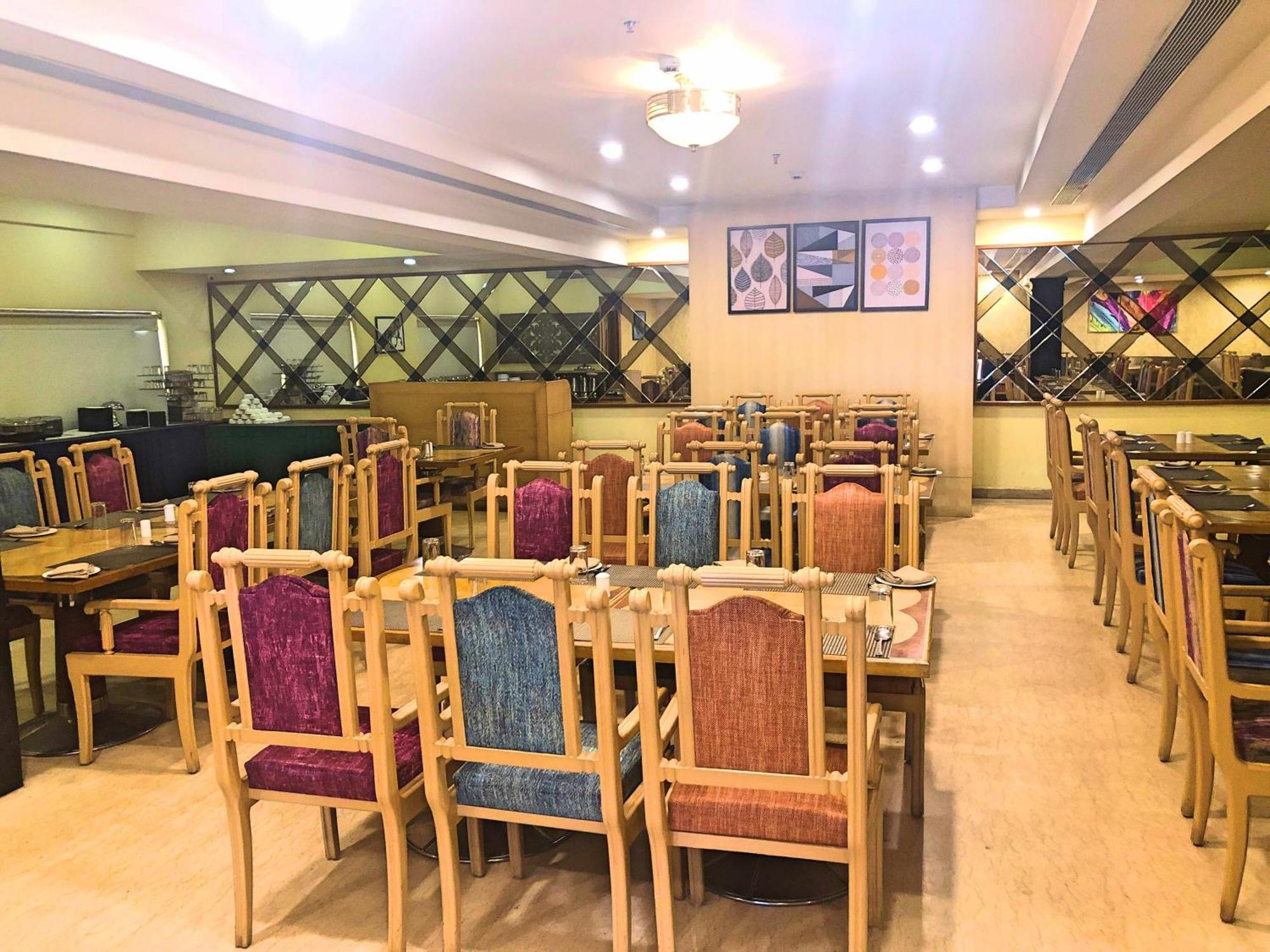 Hotel Raj Park- Hill View Tirupati Exterior foto