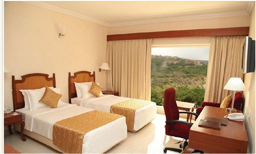 Hotel Raj Park- Hill View Tirupati Exterior foto